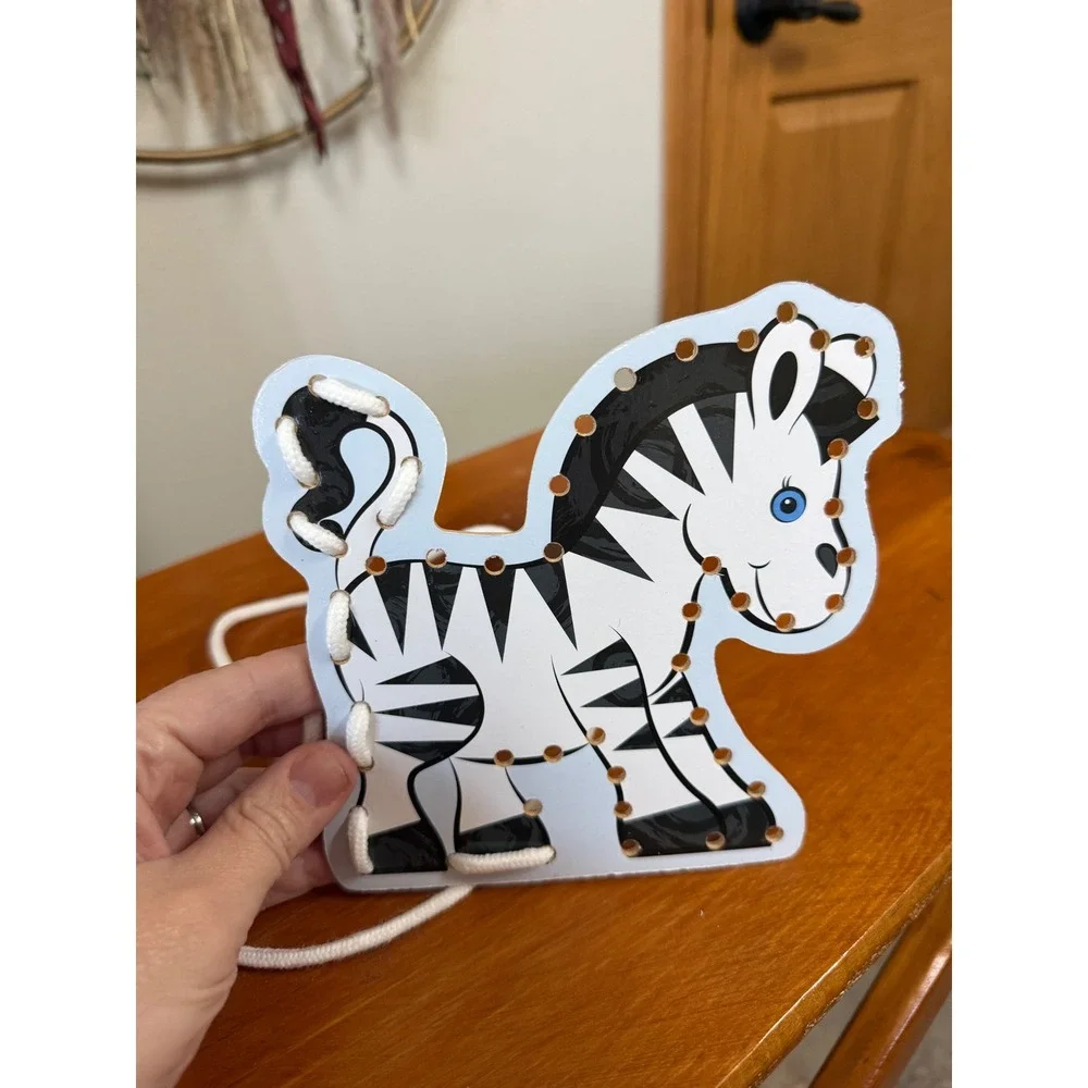 Melissa & Doug Safari Animals Wooden Lacing Cards Set Toddler Educational Toy